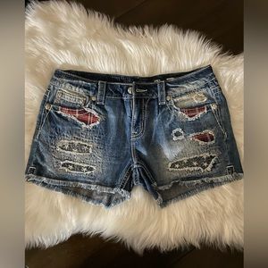 Miss Me Signature Denim Shorts sz 30 Patriotic Embellished New without tags